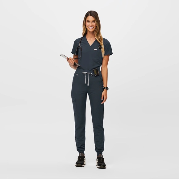 Figs Scrub Set in Dark Harbor (xs top, xxs joggers) - Picture 3 of 3